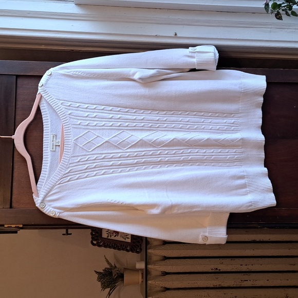 Studio Works size XL white cable knit 3/4 sleeves w button up cuffs sweater - Picture 1 of 6